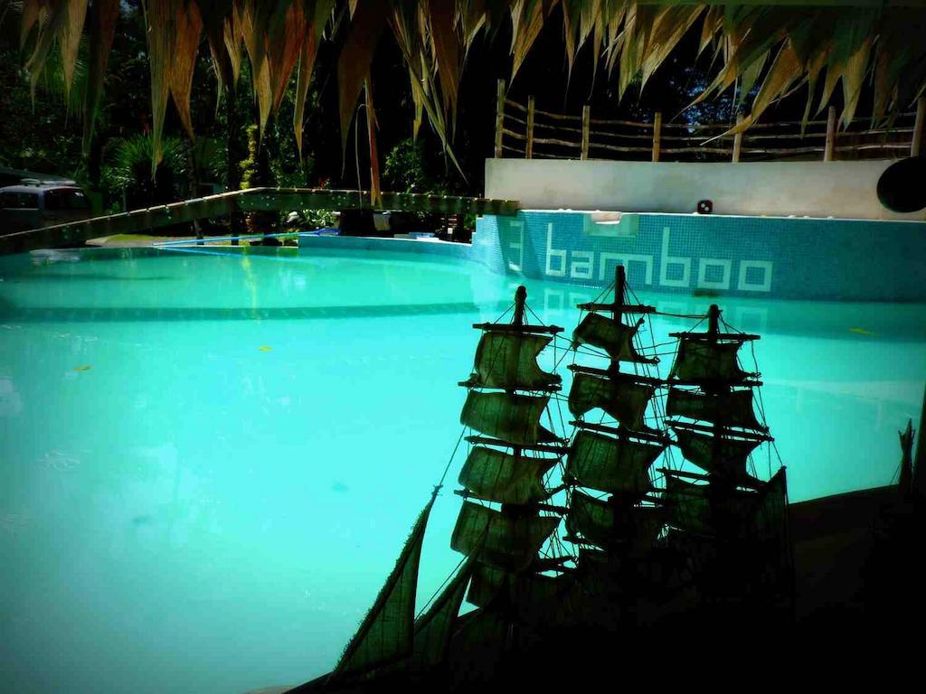 3 Bamboo Eco Lodge กาอุยตา ห้อง รูปภาพ