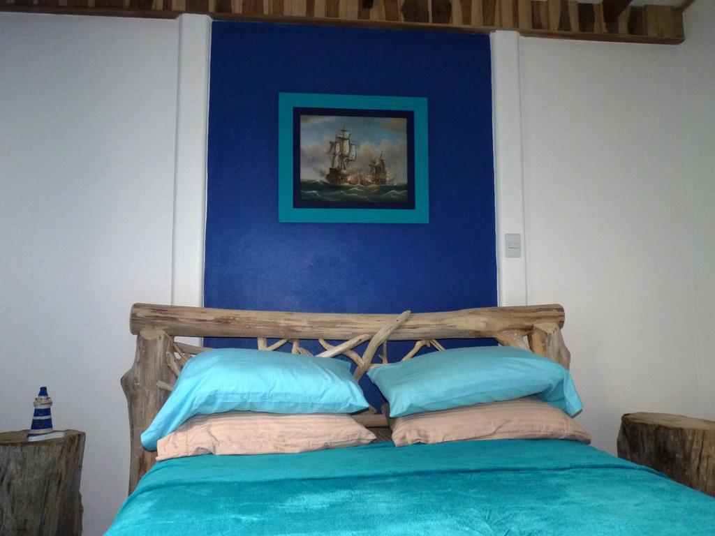 3 Bamboo Eco Lodge กาอุยตา ห้อง รูปภาพ