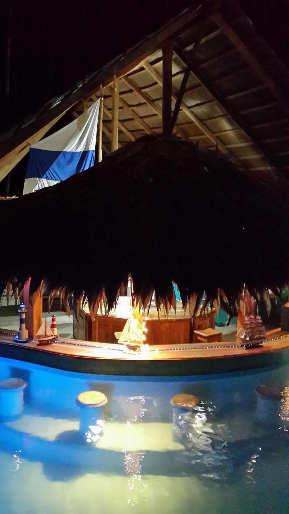 3 Bamboo Eco Lodge กาอุยตา ภายนอก รูปภาพ